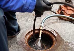 LIMPEZA DE CAIXA DE GORDURA